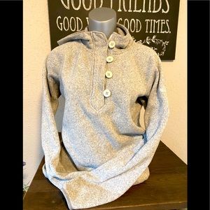 Cozy NorthFace pullover hoodie 🤍